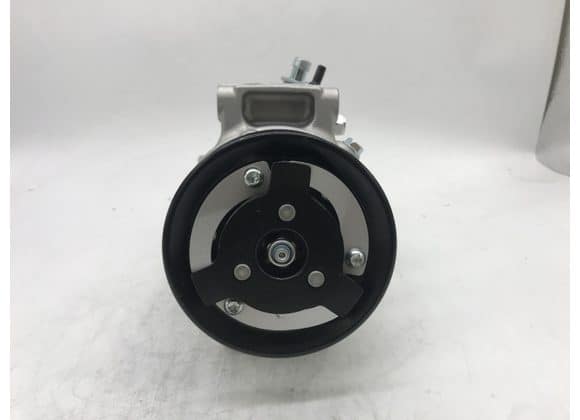 AUTO A/C COMPRESSOR PULLEY AUDI A3 VW GOLF 7 - 5Q0816803F