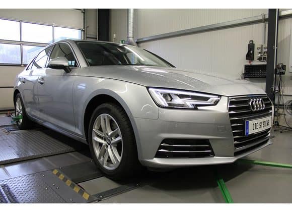 AUDI A4 B9 2015 AND LED LOW SPEC HEADLIGHT RIGHT 8W0941006