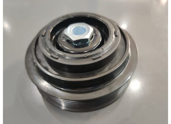 AIRCON COMPRESSOR PULLEY MERCEDES A0022309711