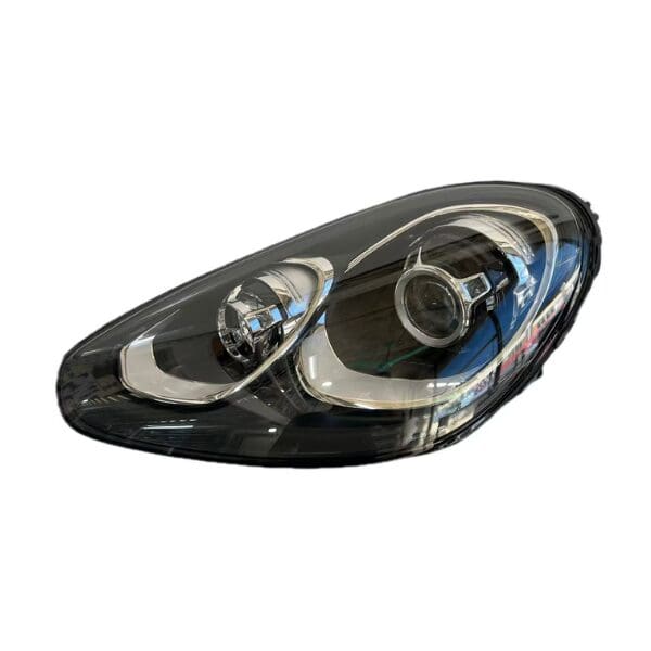 Porsche Cayenne Headlight Right Xenon HID OEM Replacement 2015–2018